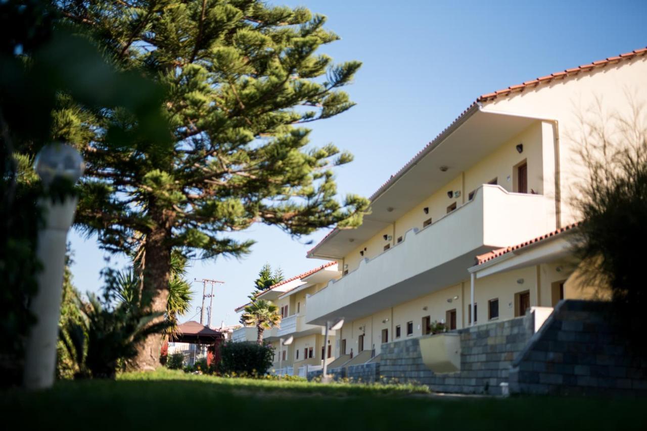 Katerina Hotel Kanali  Exterior foto
