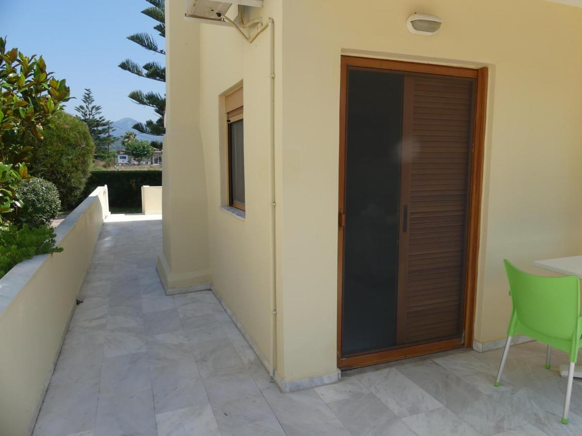 Katerina Hotel Kanali  Exterior foto